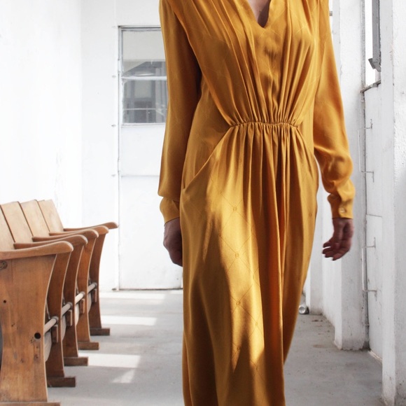 Vintage Christian Dior Silk Dress - Picture 7 of 7